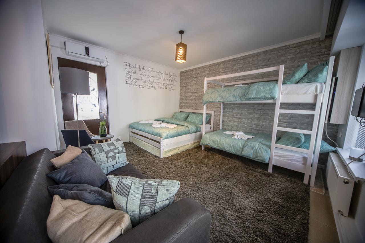 Avlabari Boutique House Hotel Tbilisi ภายนอก รูปภาพ