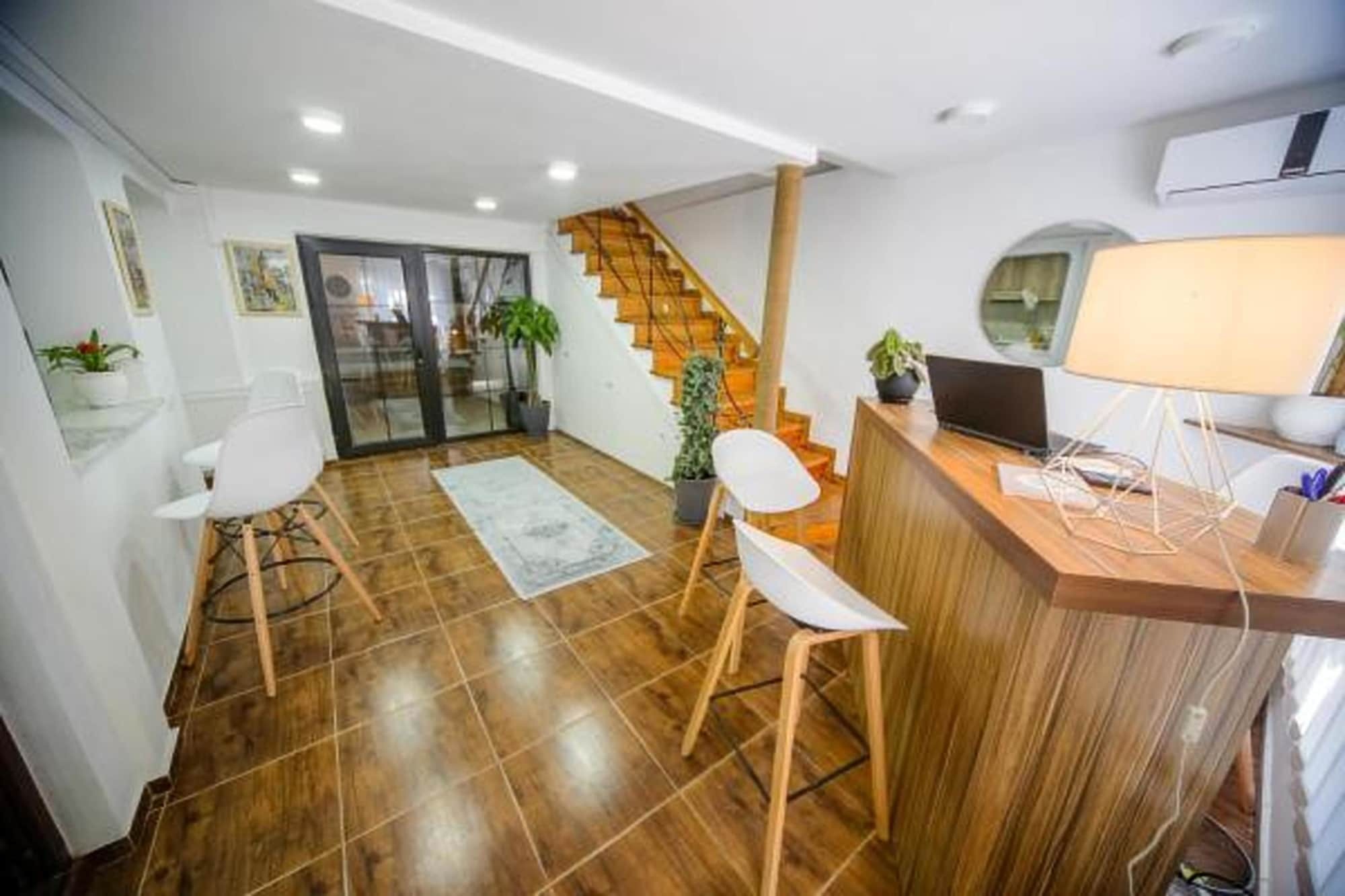 Avlabari Boutique House Hotel Tbilisi ภายนอก รูปภาพ